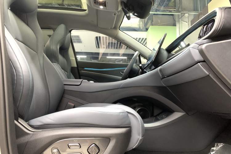 Used BYD Sealion 07 DM-i 2025 150 Flagship+ Edition Interior 4