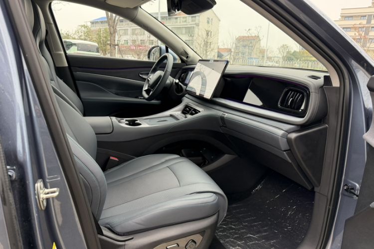 Used BYD Sealion 07 DM-i 2025 150 Flagship+ Edition Interior 5