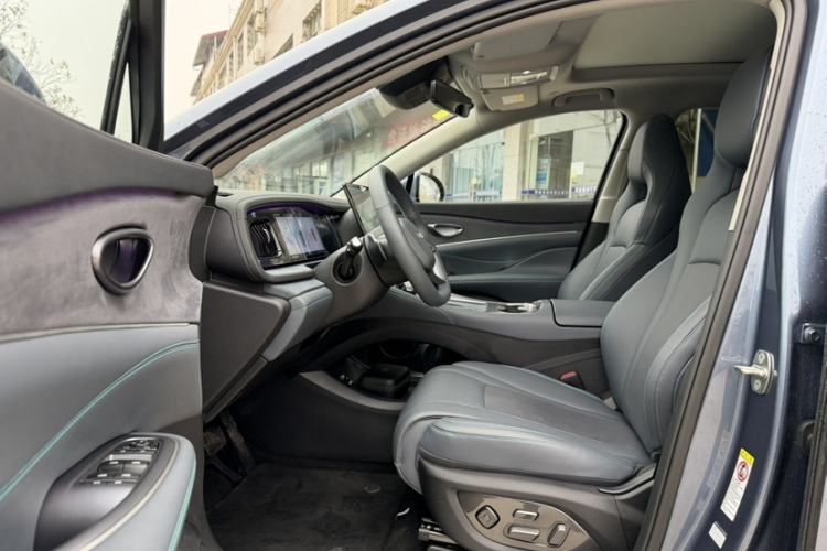 Used BYD Sealion 07 DM-i 2025 150 Flagship+ Edition Interior 6
