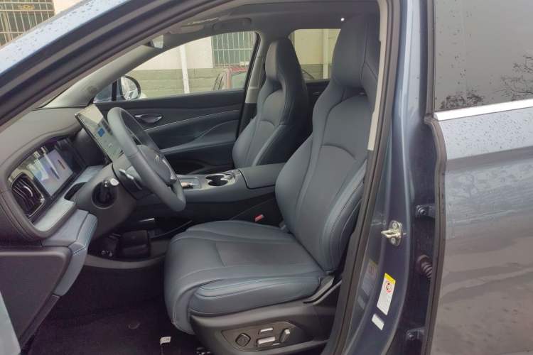 Used BYD Sealion 07 DM-i 2025 150 Flagship+ Edition Left Front Seat