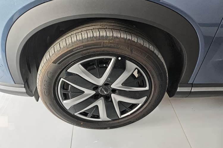 Used BYD Sealion 07 DM-i 2025 150 Flagship Edition Left Front Wheel Hub
