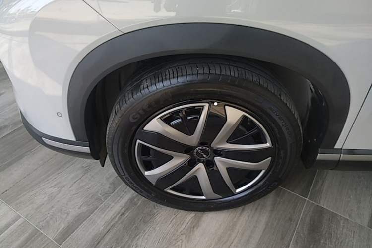 Used BYD Sealion 07 DM-i 2025 150 Flagship+ Edition Left Front Wheel Hub