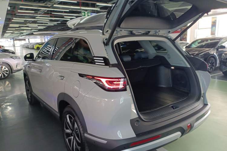 Used BYD Sealion 07 DM-i 2025 150 Flagship+ Edition Rear Left 45 Deg