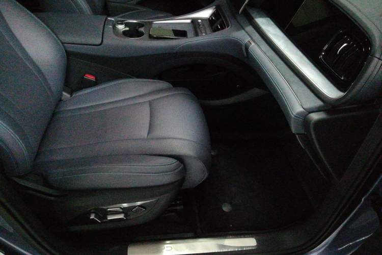 Used BYD Sealion 07 DM-i 2025 150 Flagship+ Edition Right Front Seat