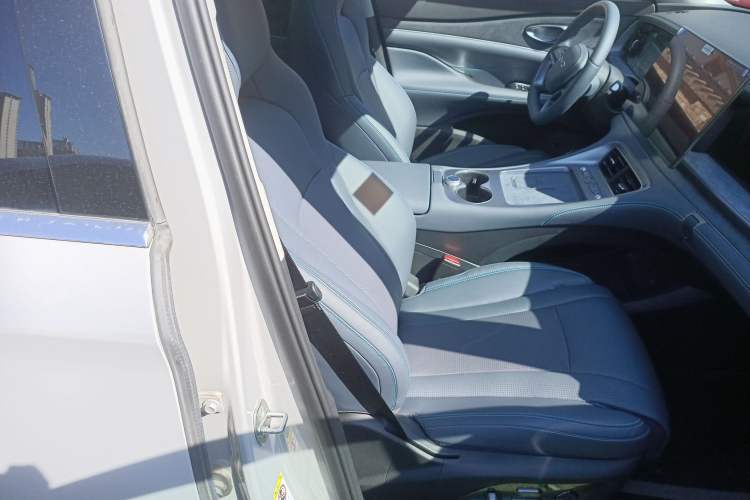 Used BYD Sealion 07 DM-i 2025 150 Flagship+ Edition Right Front Seat