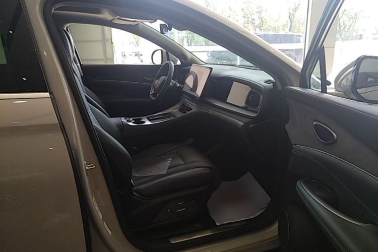 Used BYD Sealion 07 DM-i 2025 150 Flagship+ Edition Right Front Seat