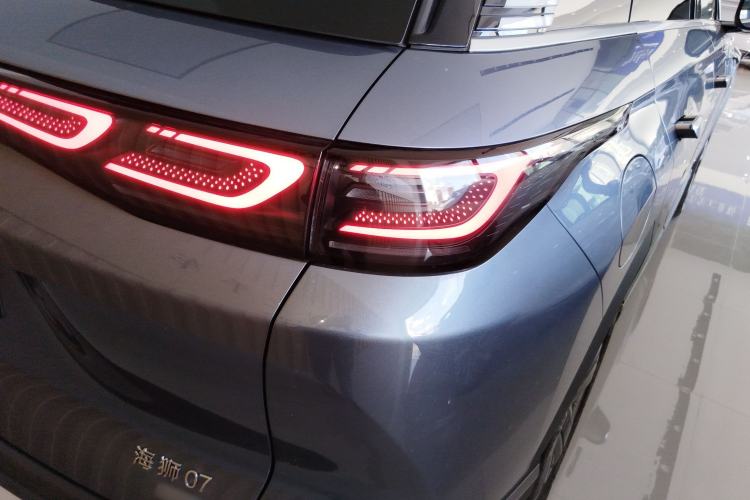 Used BYD Sealion 07 DM-i 2025 150 Flagship+ Edition Right Rear Taillight
