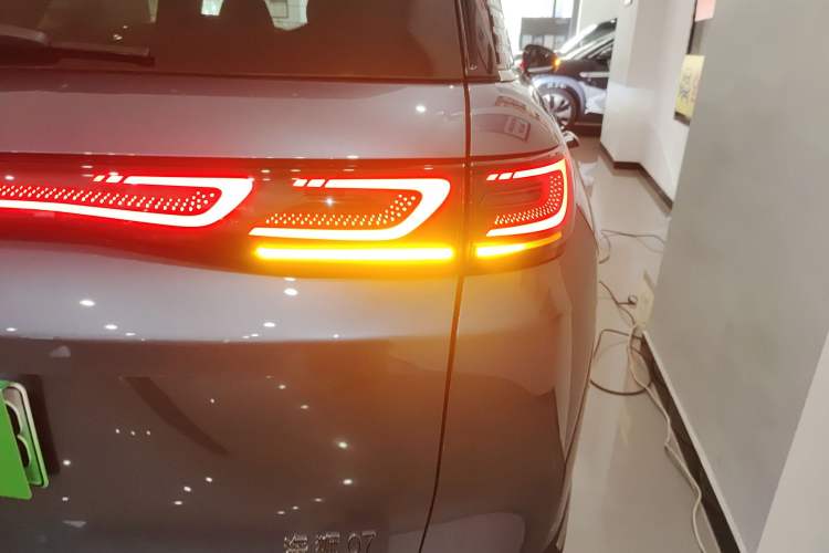 Used BYD Sealion 07 DM-i 2025 150 Flagship+ Edition Right Rear Taillight