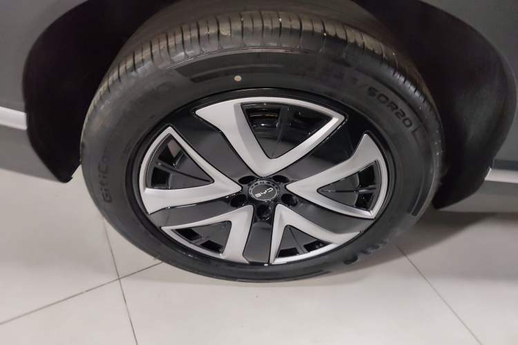 Used BYD Sealion 07 DM-i 2025 150 Flagship+ Edition Right Rear Wheel Hub