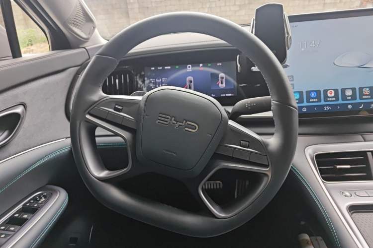 Used BYD Sealion 07 DM-i 2025 150 Flagship+ Edition Steering Wheel