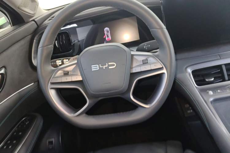 Used BYD Sealion 07 DM-i 2025 150 Flagship+ Edition Steering Wheel
