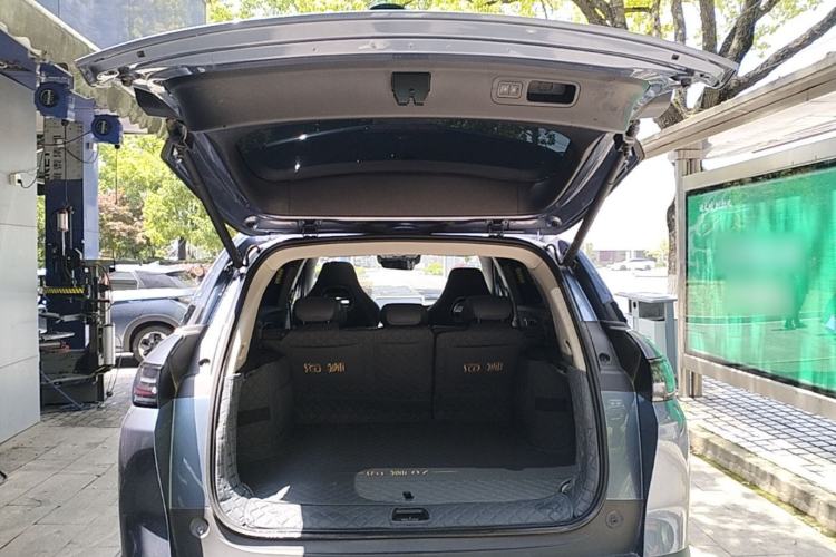 Used BYD Sealion 07 DM-i 2025 150 Flagship+ Edition Trunk