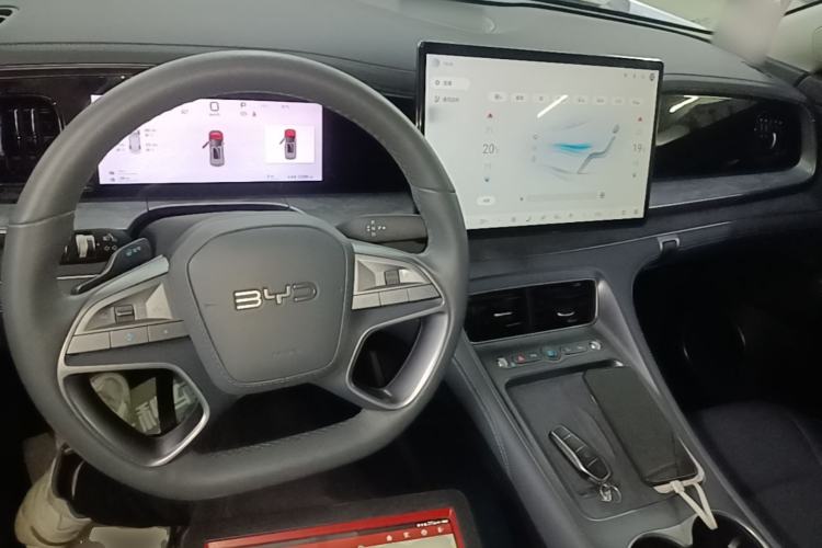Used BYD Sealion 07 DM-i 2025 150 Flagship Edition Center Console