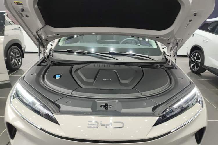 Used BYD Sealion 07 DM-i 2025 150 Flagship+ Edition Engine Bay