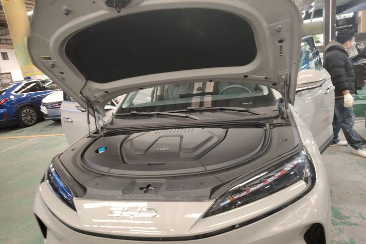 Used BYD Sealion 07 DM-i 2025 150 Flagship+ Edition Engine Bay