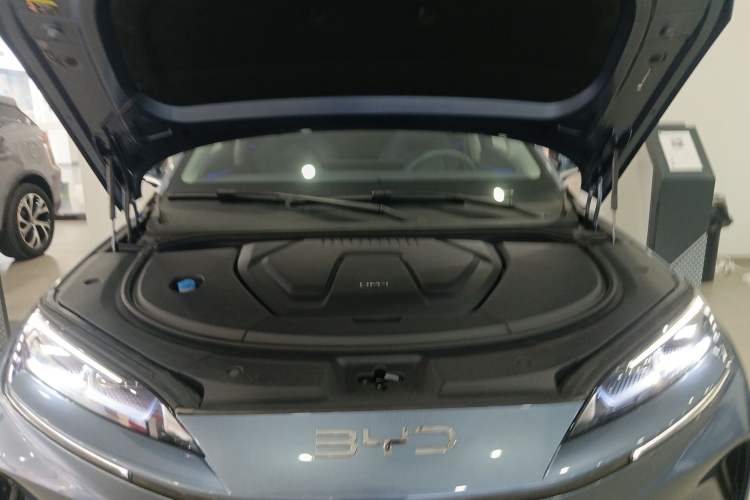 Used BYD Sealion 07 DM-i 2025 150 Flagship+ Edition Engine Bay