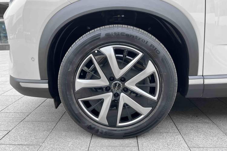 Used BYD Sealion 07 DM-i 2025 150 Flagship+ Edition Exterior 11