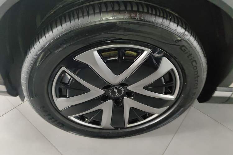 Used BYD Sealion 07 DM-i 2025 150 Flagship Edition Exterior 4