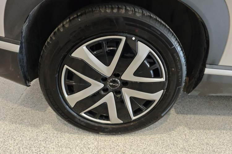 Used BYD Sealion 07 DM-i 2025 150 Flagship+ Edition Exterior 8