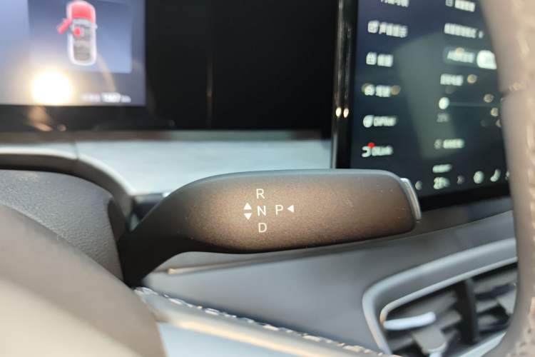 Used BYD Sealion 07 DM-i 2025 150 Flagship+ Edition Gear Lever