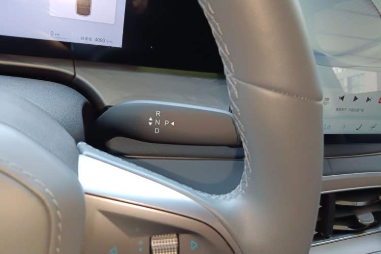 Used BYD Sealion 07 DM-i 2025 150 Flagship+ Edition Gear Lever