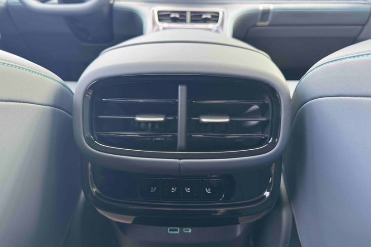 Used BYD Sealion 07 DM-i 2025 150 Flagship+ Edition Interior 10