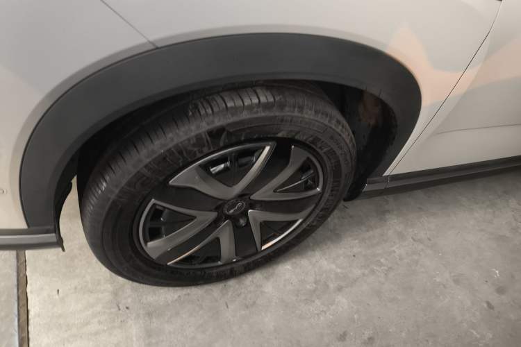 Used BYD Sealion 07 DM-i 2025 150 Flagship+ Edition Left Front Wheel Hub