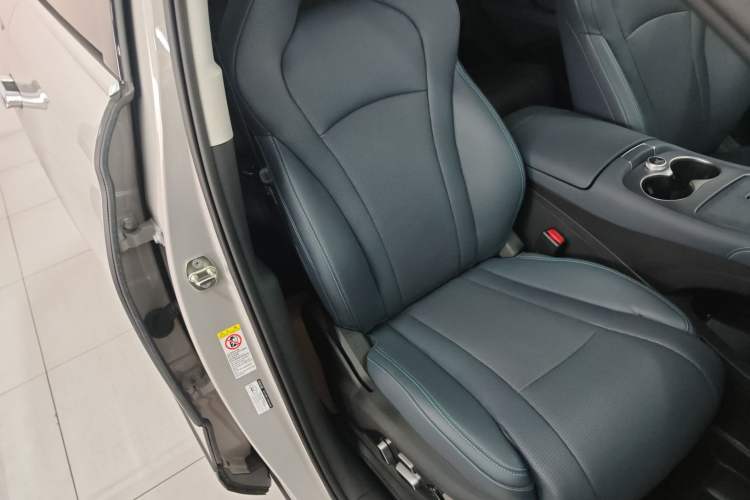 Used BYD Sealion 07 DM-i 2025 150 Flagship+ Edition Right Front Seat