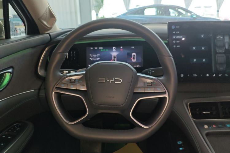 Used BYD Sealion 07 DM-i 2025 150 Flagship+ Edition Steering Wheel