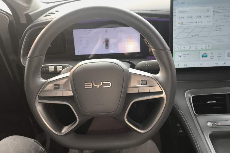 Used BYD Sealion 07 DM-i 2025 150 Flagship+ Edition Steering Wheel