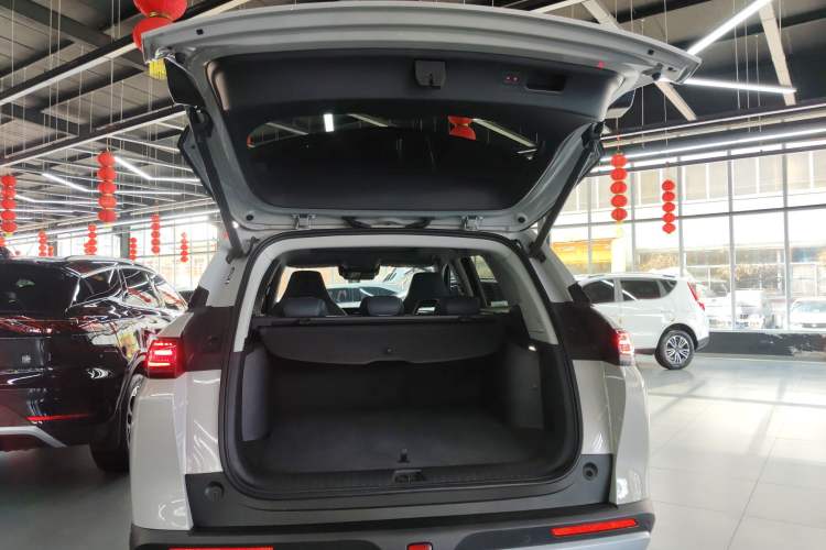 Used BYD Sealion 07 DM-i 2025 150 Flagship Edition Trunk