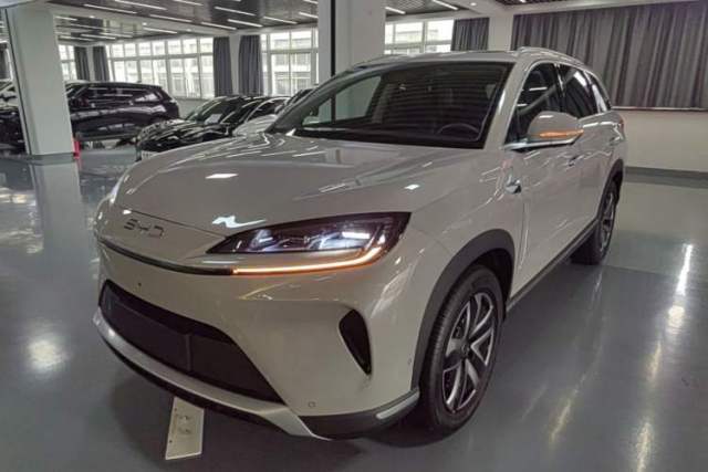 BYD Sealion 07 DM-i 2025 150 Flagship+ Edition usata