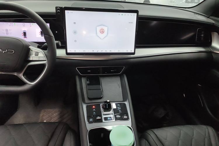 Used BYD Sealion 07 EV 2025 550 Zhihang Version Audio And AC Panel