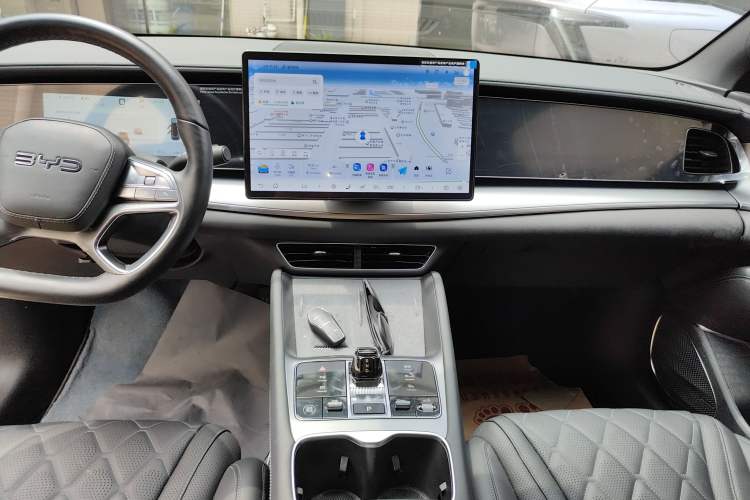 Used BYD Sealion 07 EV 2024 610 Long-Range Version Audio And AC Panel