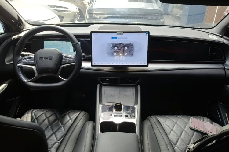 Used BYD Sealion 07 EV 2024 610 Zhihang Edition Center Console