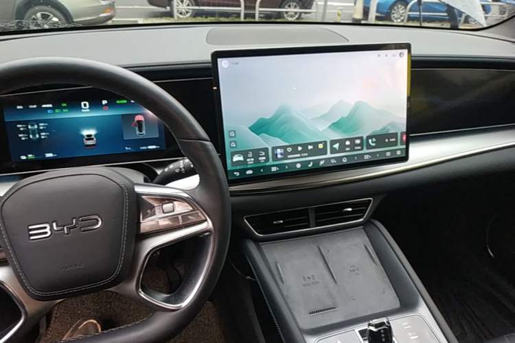 Used BYD Sealion 07 EV 2024 610 Long-Range Version Center Console