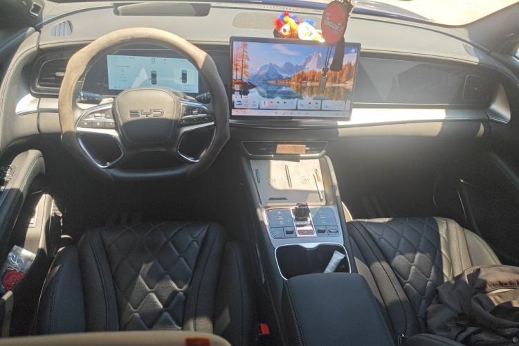 Used BYD Sealion 07 EV 2024 610 Zhihang Edition Center Console