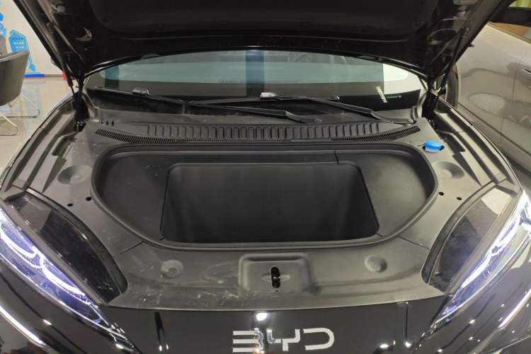 Used BYD Sealion 07 EV 2024 610 Long-Range Version Engine Bay
