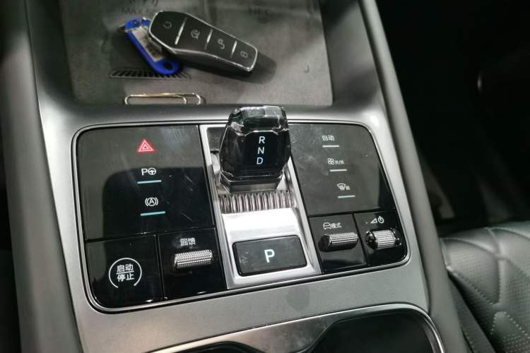 Used BYD Sealion 07 EV 2024 610 Zhihang Edition Gear Lever