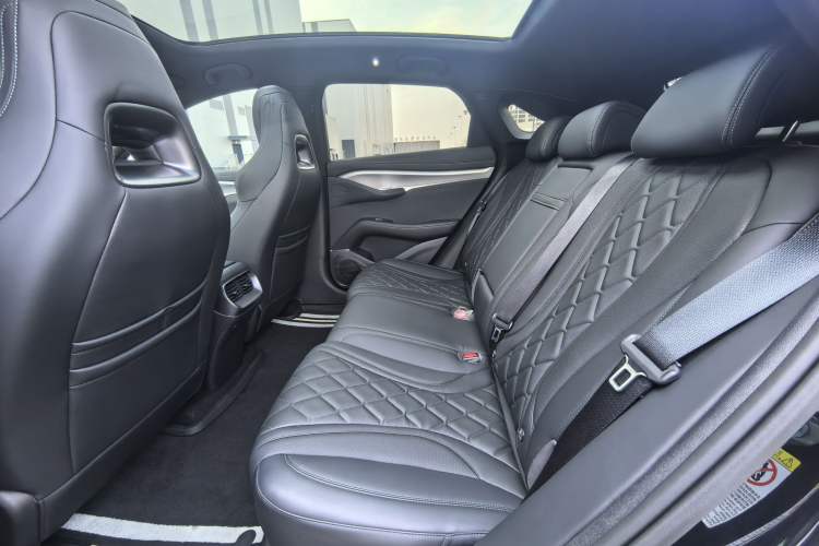 Used BYD Sealion 07 EV 2024 610 Long-Range Version Interior 2