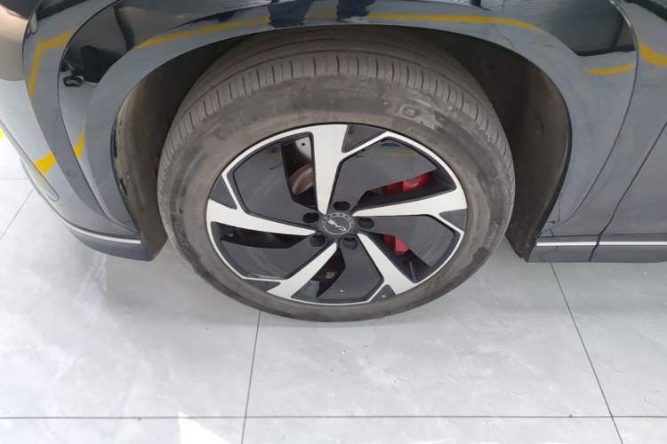 Used BYD Sealion 07 EV 2024 610 Zhihang Edition Left Front Wheel Hub