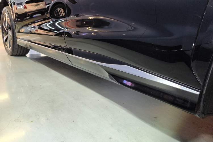 Used BYD Sealion 07 EV 2024 610 Long-Range Version Left Side Sill