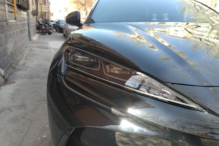 Used BYD Sealion 07 EV 2024 610 Zhihang Edition Right Front Headlight