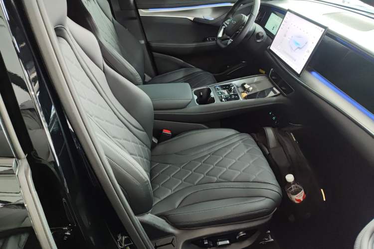 Used BYD Sealion 07 EV 2024 610 Long-Range Version Right Front Seat