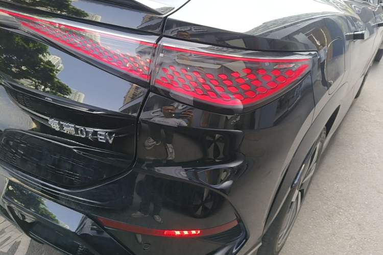 Used BYD Sealion 07 EV 2024 610 Zhihang Edition Right Rear Taillight