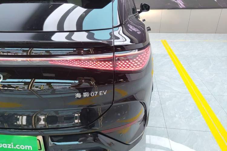 Used BYD Sealion 07 EV 2024 610 Zhihang Edition Right Rear Taillight