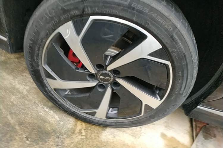 Used BYD Sealion 07 EV 2024 610 Long-Range Version Right Rear Wheel Hub