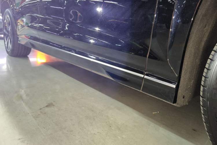 Used BYD Sealion 07 EV 2024 610 Long-Range Version Right Side Sill