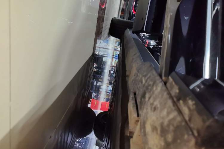 Used BYD Sealion 07 EV 2024 610 Long-Range Version Right Side Sill