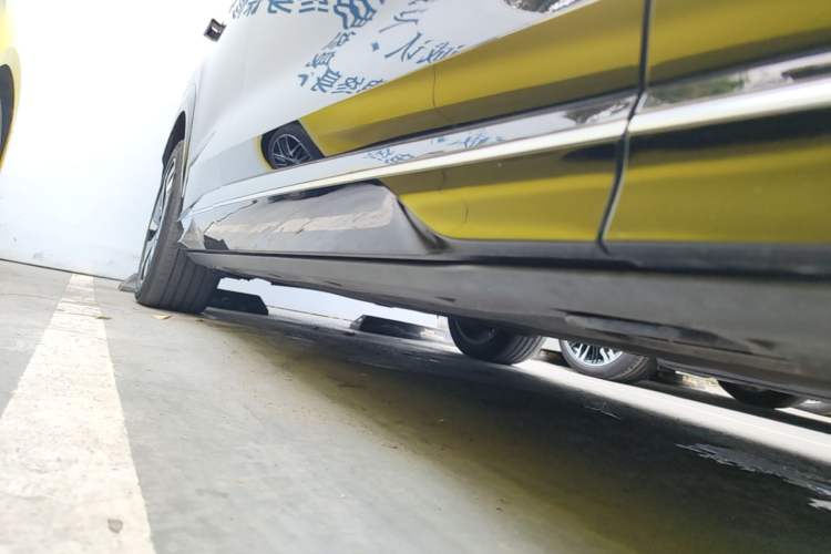 Used BYD Sealion 07 EV 2024 610 Long-Range Version Right Side Sill